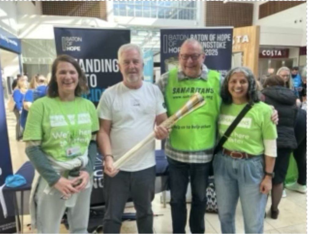 Chiltern Samaritans team raising funds